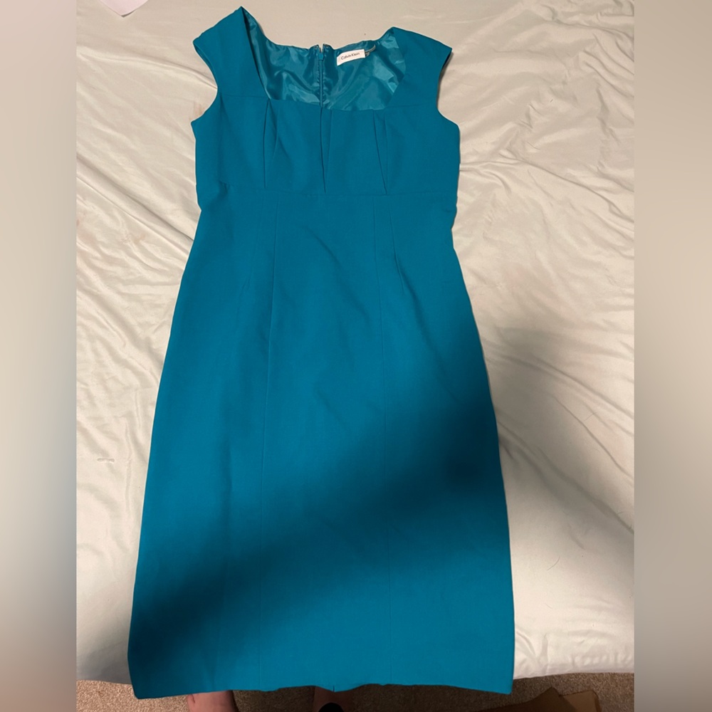 Size 8 Calvin Klein cocktail dress turquoise